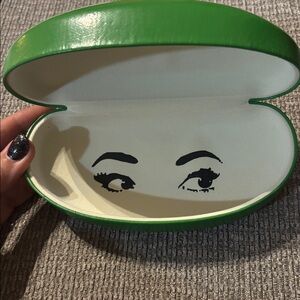Kate Spade Vibrant Green Eyewear Case